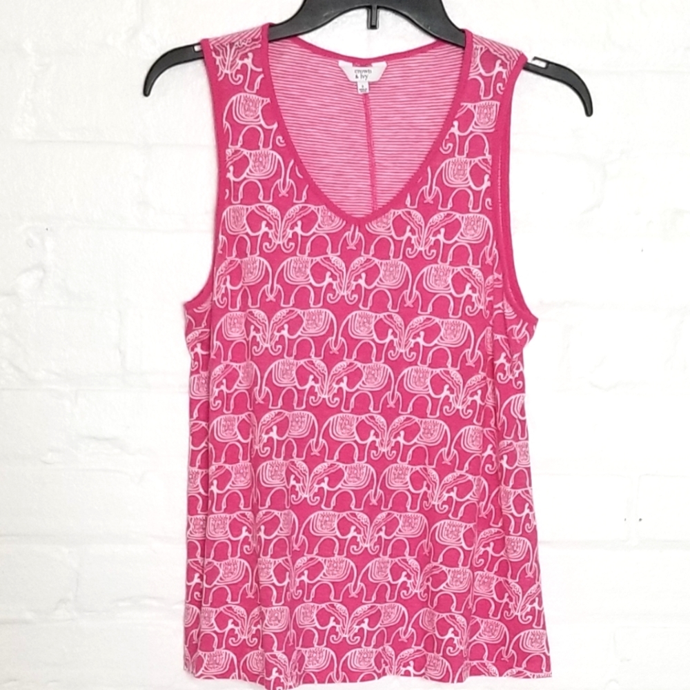 Crown & Ivy Sleeveless Top